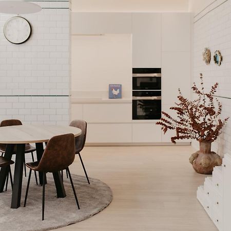 Blue Bird Residence Suite Moriaan แอนต์เวิร์ป ภายนอก รูปภาพ
