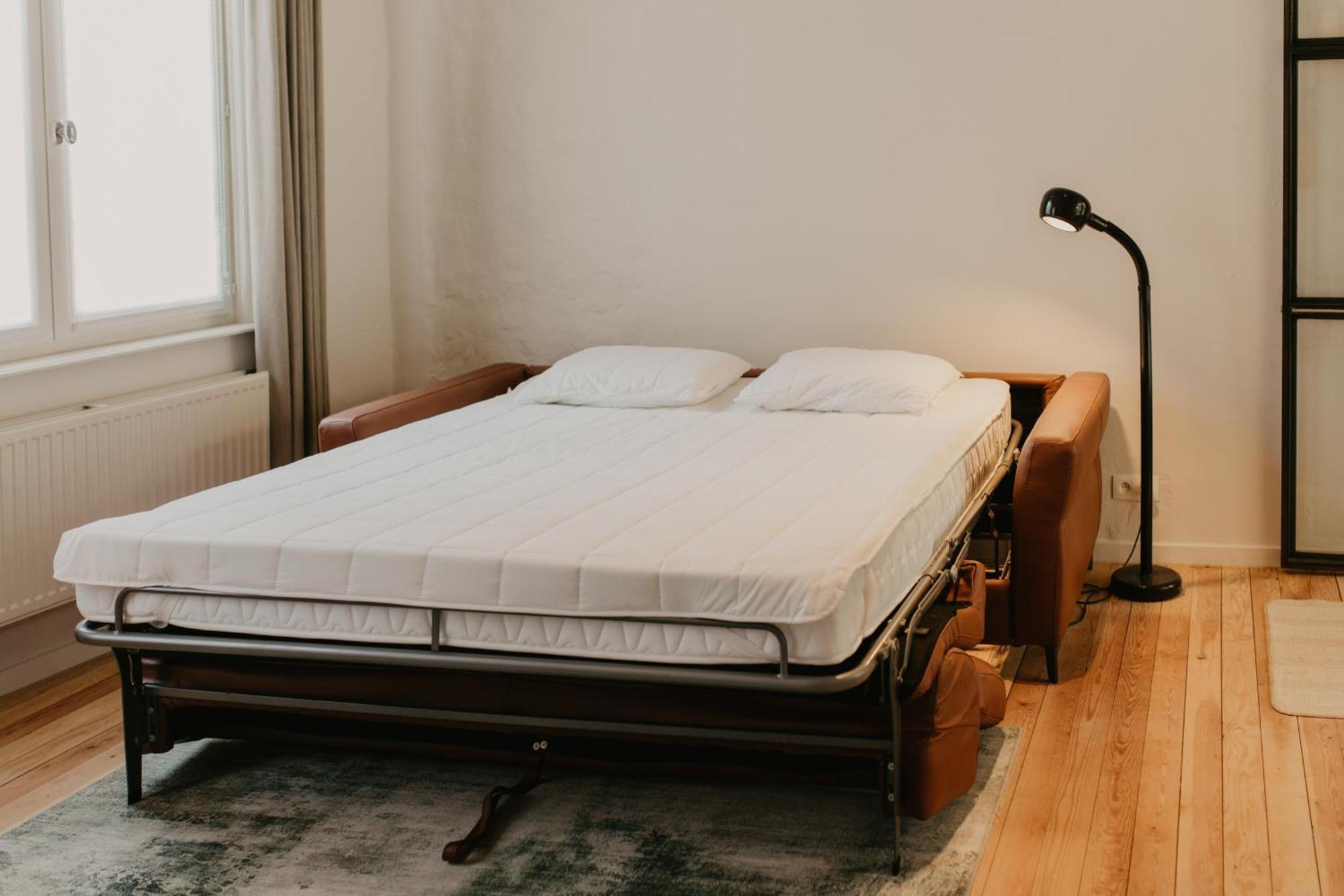 Blue Bird Residence Suite Moriaan แอนต์เวิร์ป ภายนอก รูปภาพ