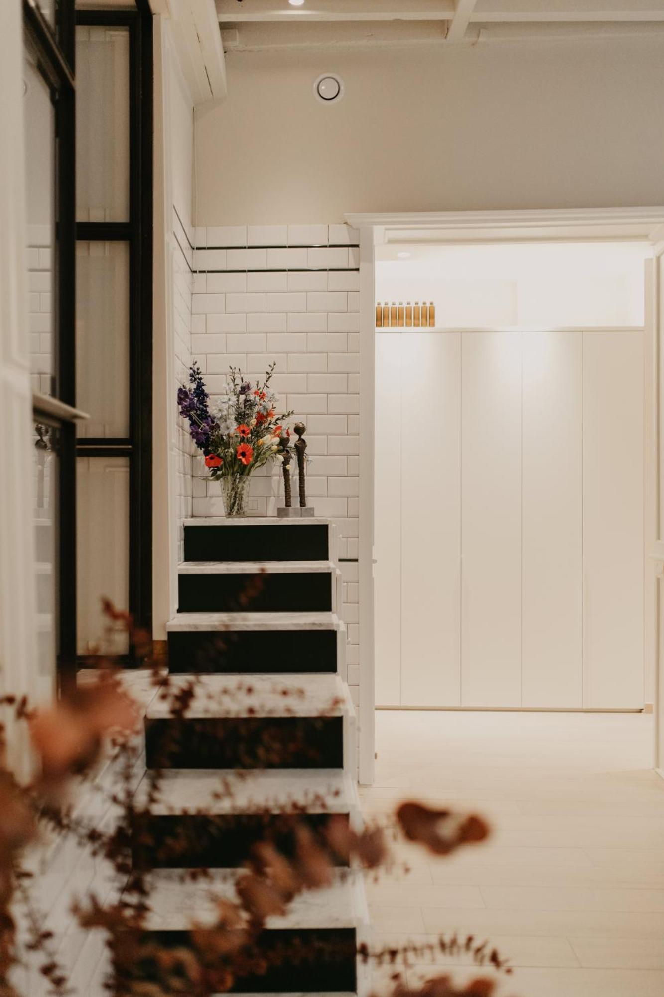 Blue Bird Residence Suite Moriaan แอนต์เวิร์ป ภายนอก รูปภาพ