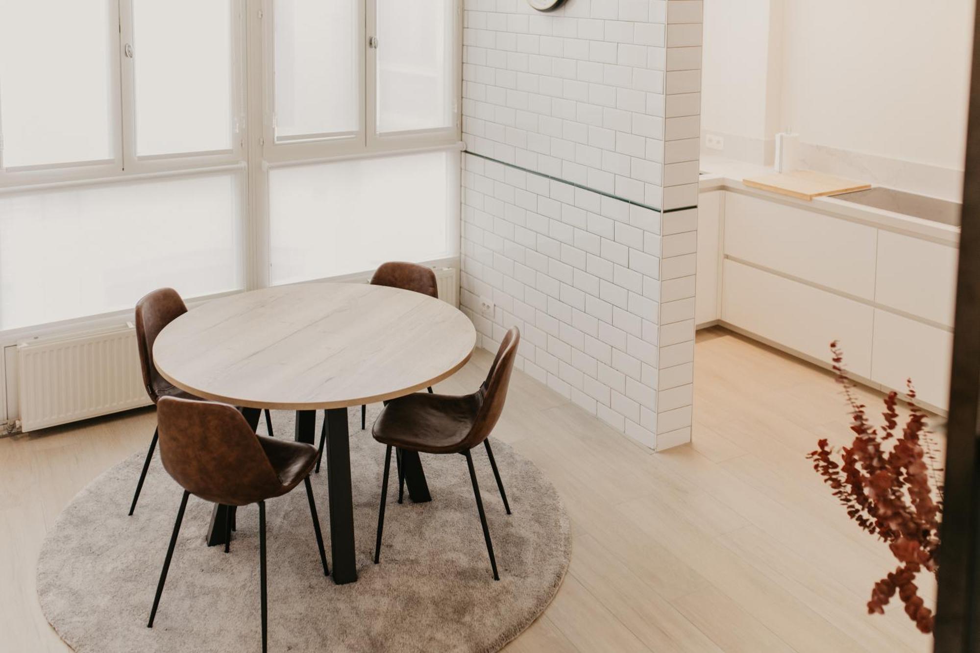 Blue Bird Residence Suite Moriaan แอนต์เวิร์ป ภายนอก รูปภาพ