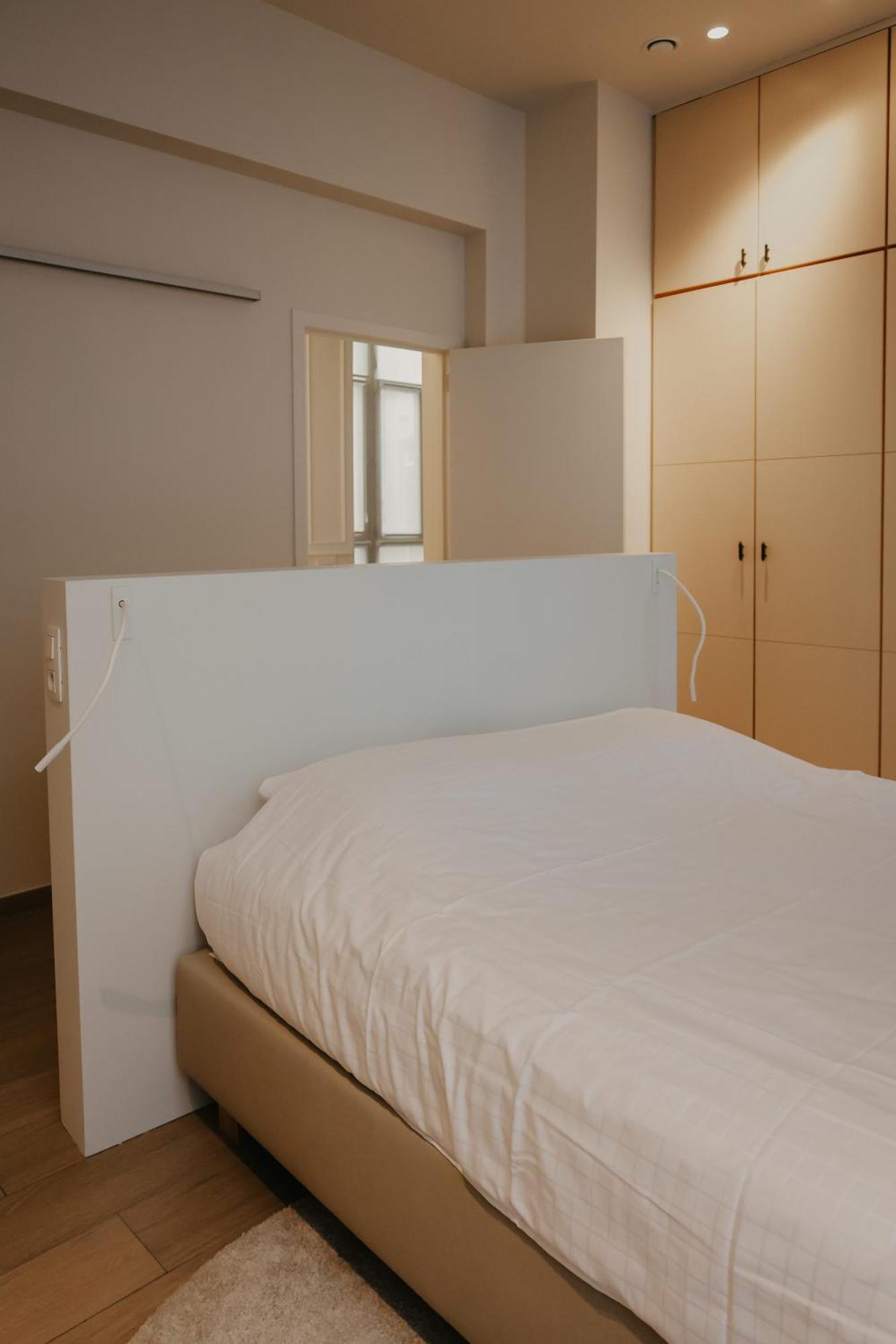 Blue Bird Residence Suite Moriaan แอนต์เวิร์ป ภายนอก รูปภาพ
